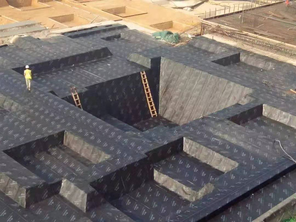 基礎做自粘防水材料